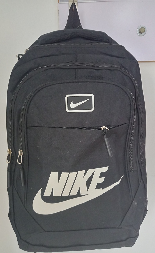 MOCHILA NIKE NEGRO